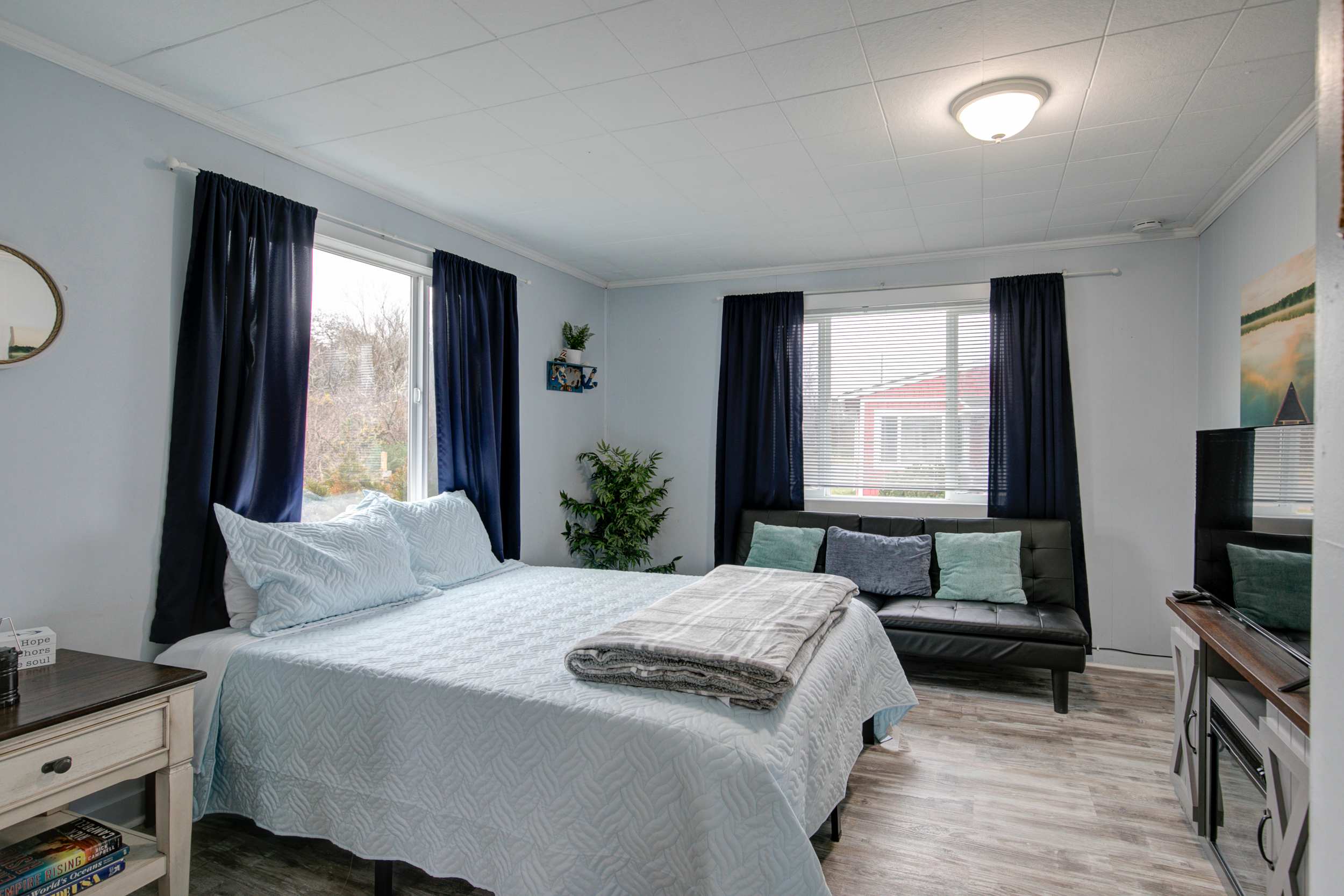 Cottage 10 living area