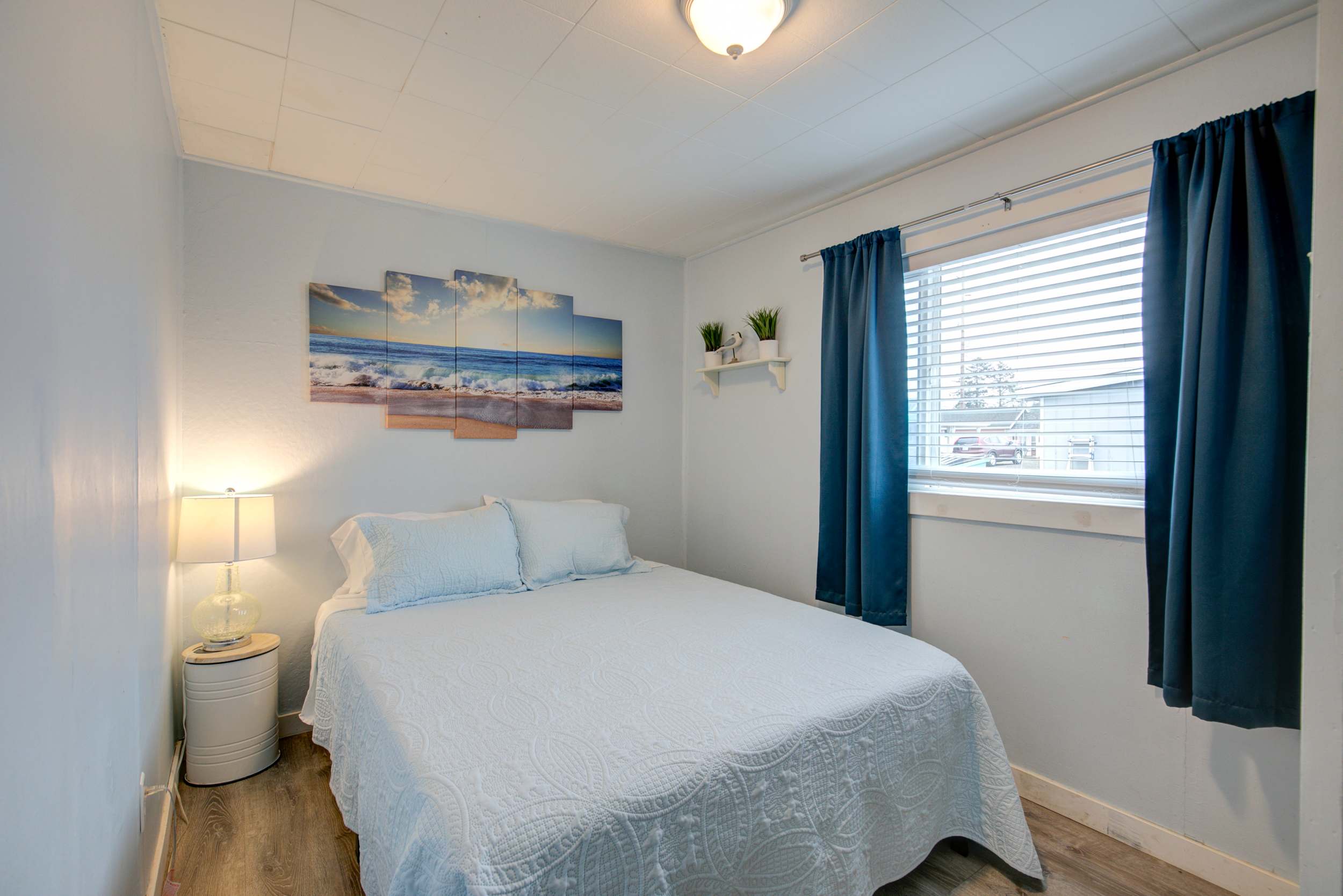 Cottage 9 living area